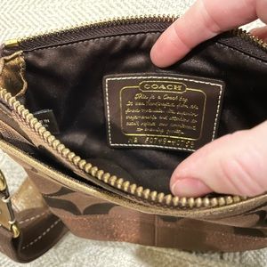 Coach crossbody purse
